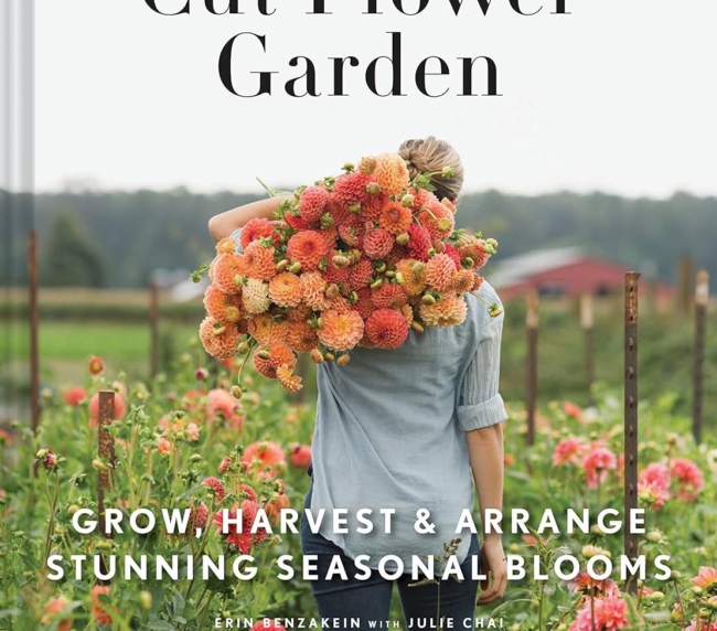 Floret Farm's Cut Flower Garden: Grow, Harvest, and Arrange Stunning Seasonal Blooms (Floret Farms x Chronicle Books)